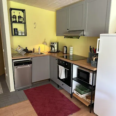 Puhkemaja Karjamaa Garden Free Parking And Coffee *