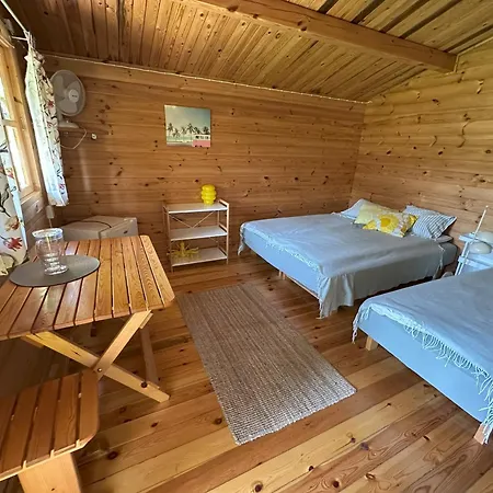 Karjamaa Garden Free Parking And Coffee *