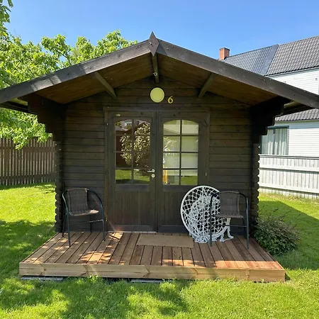 Puhkemaja Karjamaa Garden Free Parking And Coffee *