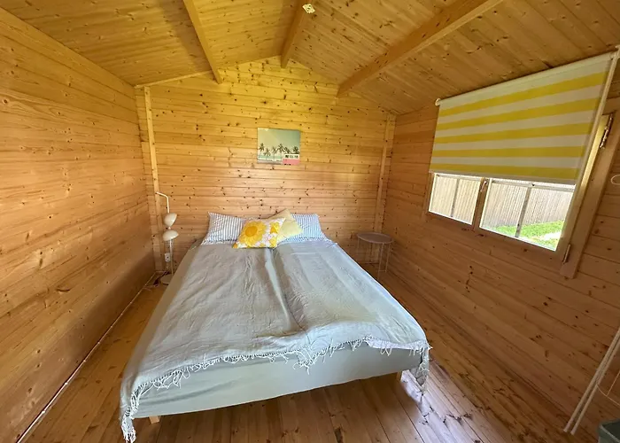 Karjamaa Garden Free Parking And Coffee * Parnu