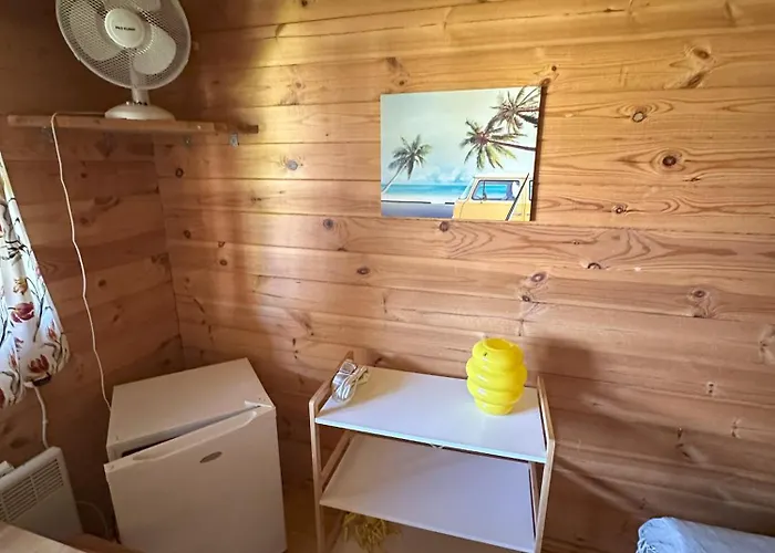 Karjamaa Garden Free Parking And Coffee Holiday home *